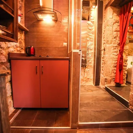 65 - Antique Luxury 65sq.m. *